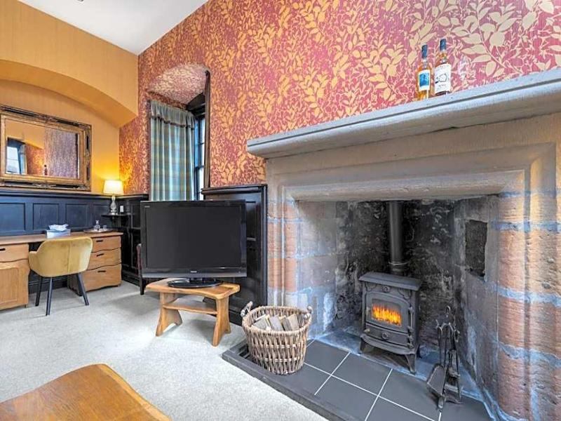 Dornoch Castle  image