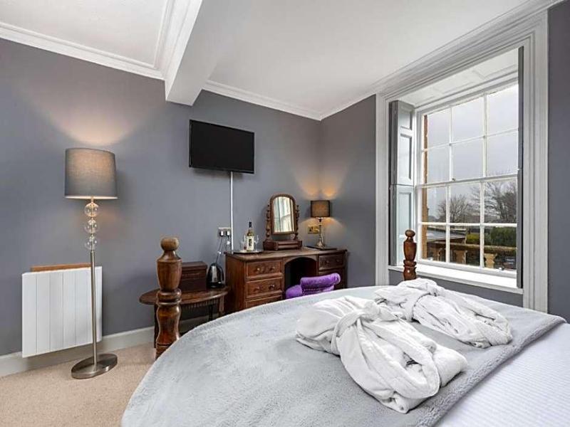 Dornoch Castle  image