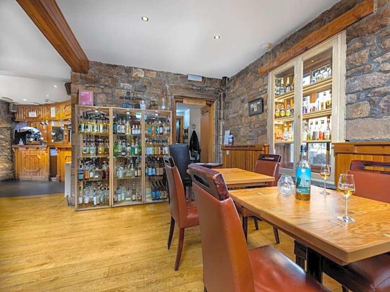 Dornoch Castle  image