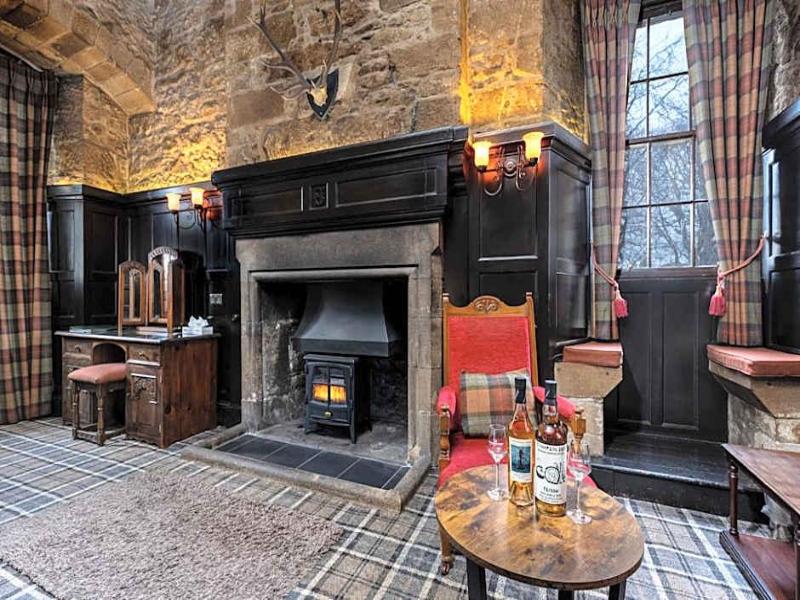 Dornoch Castle  image