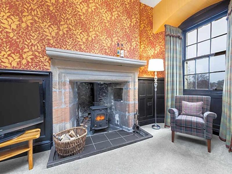 Dornoch Castle  image