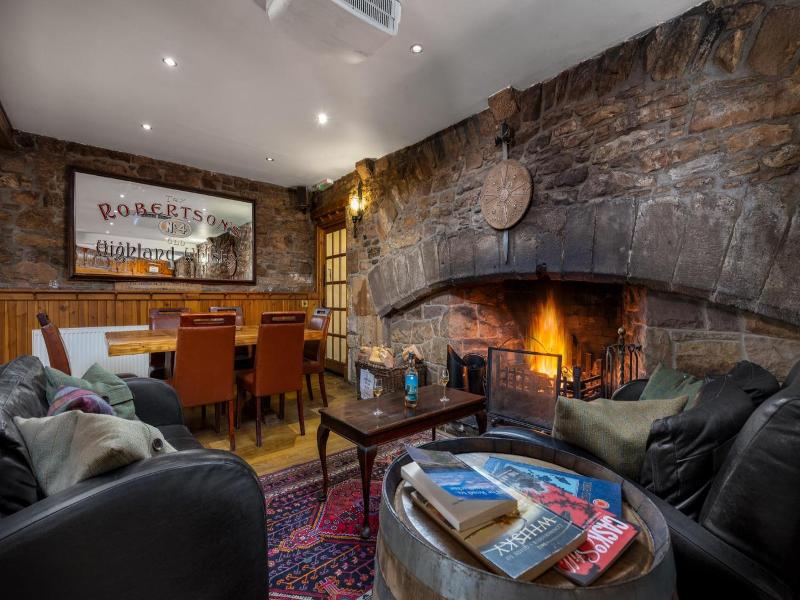 Dornoch Castle  image