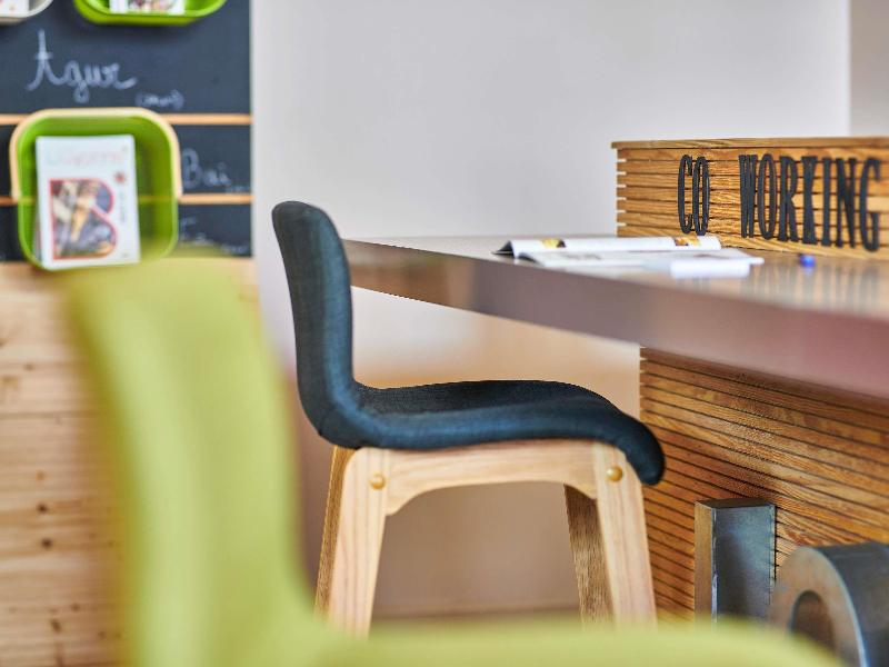 Ibis Styles Bayonne Centre Gare image