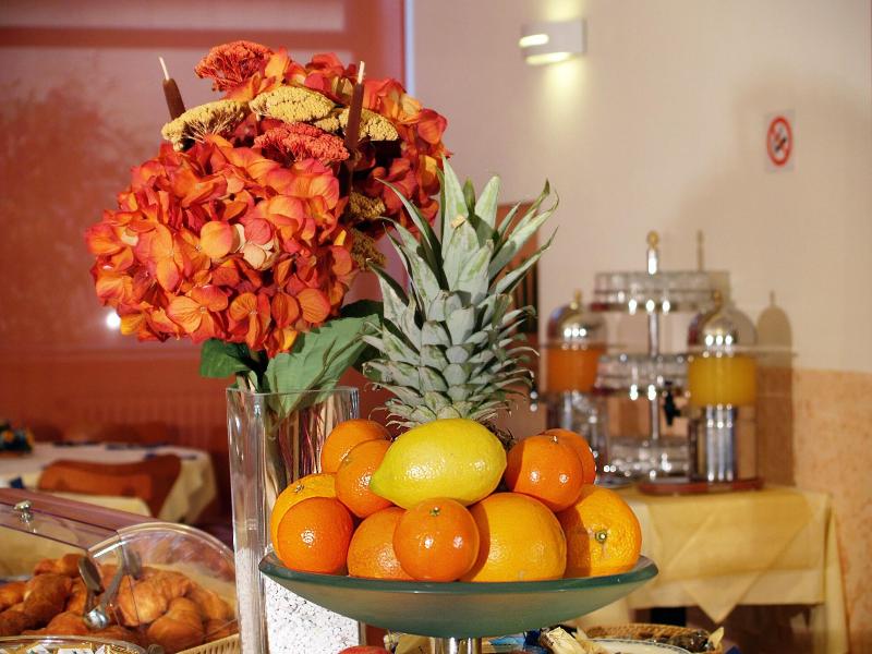 Hotel Meridiana image