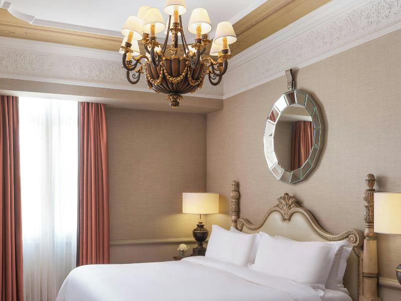 The Westin Excelsior image