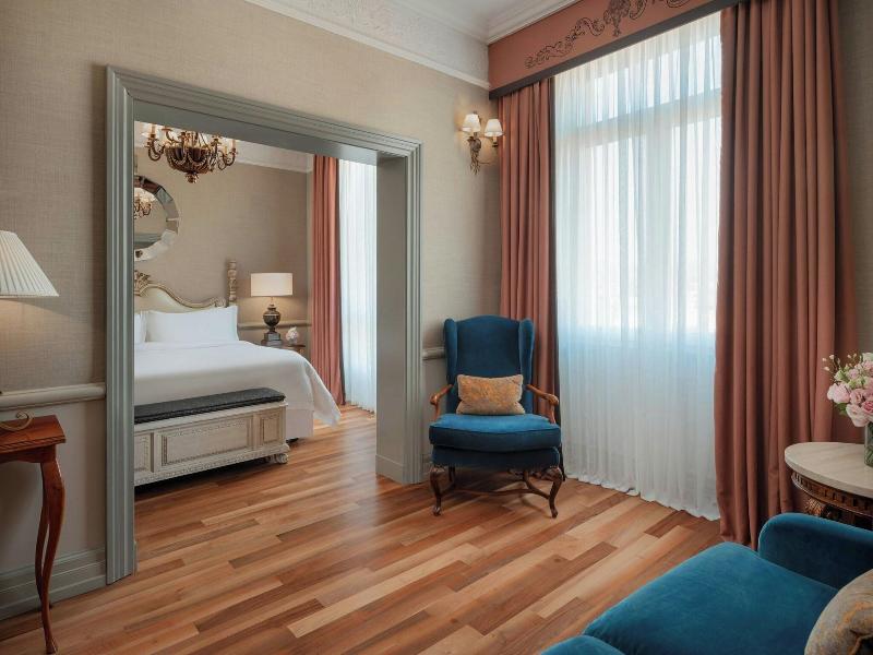 The Westin Excelsior image