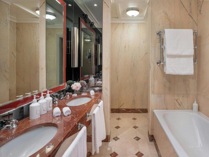 The Westin Excelsior image