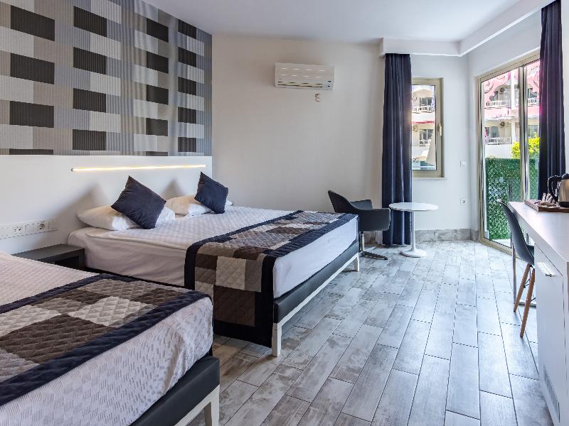 White City Beach Hotel image