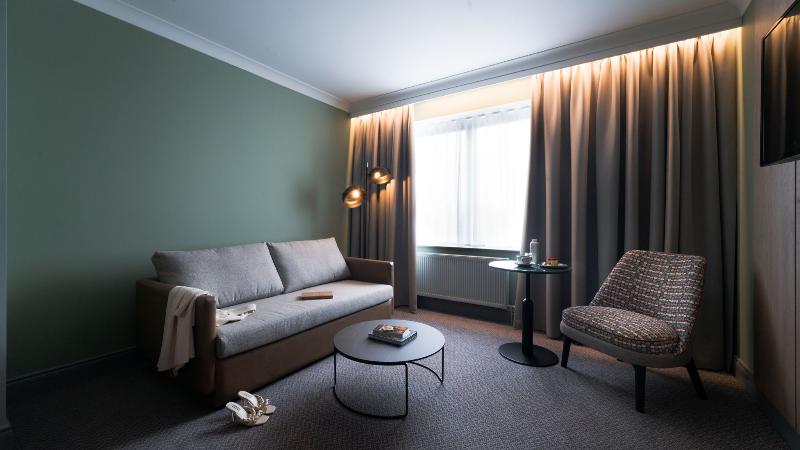 Menlo Park Hotel & Conference Centre image
