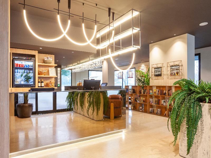 SB Madrid Norte image