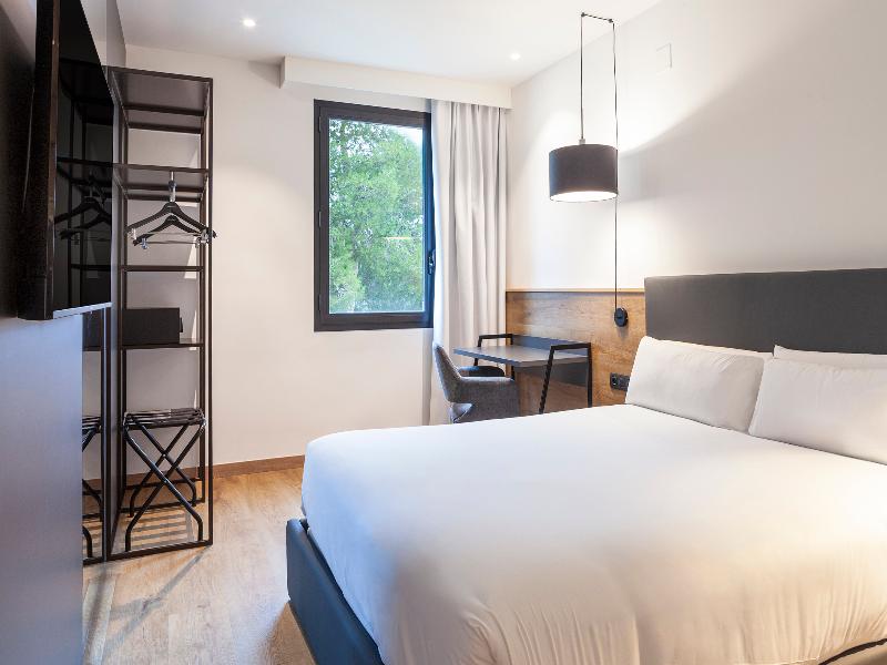 SB Madrid Norte image