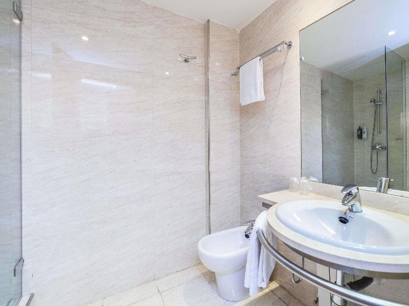 Ibis Madrid Alcala H Garena image