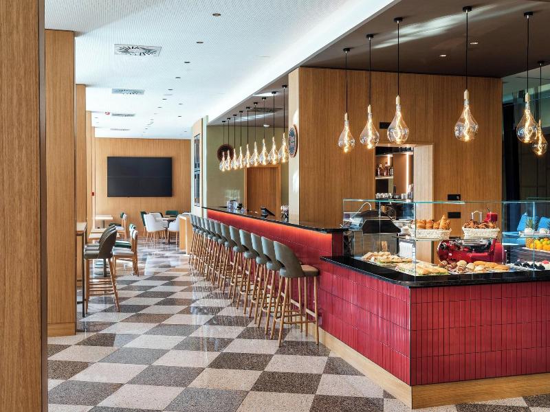 FourPoints by Sheraton Ljubljana Mons image