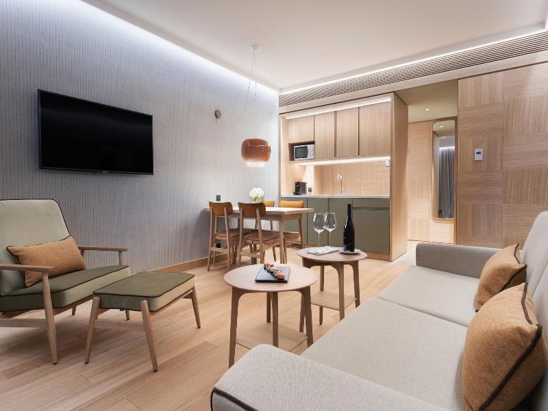 FourPoints by Sheraton Ljubljana Mons image