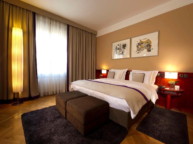 Best Western Premier Hotel Slon image