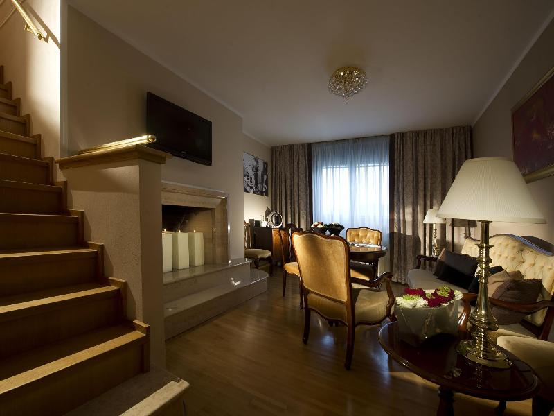 Best Western Premier Hotel Slon image