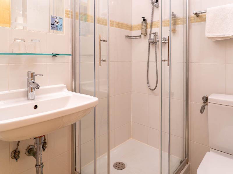 Barbara Piran Beach Hotel & Spa image