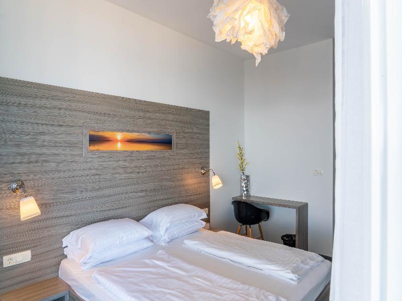 Barbara Piran Beach Hotel & Spa image