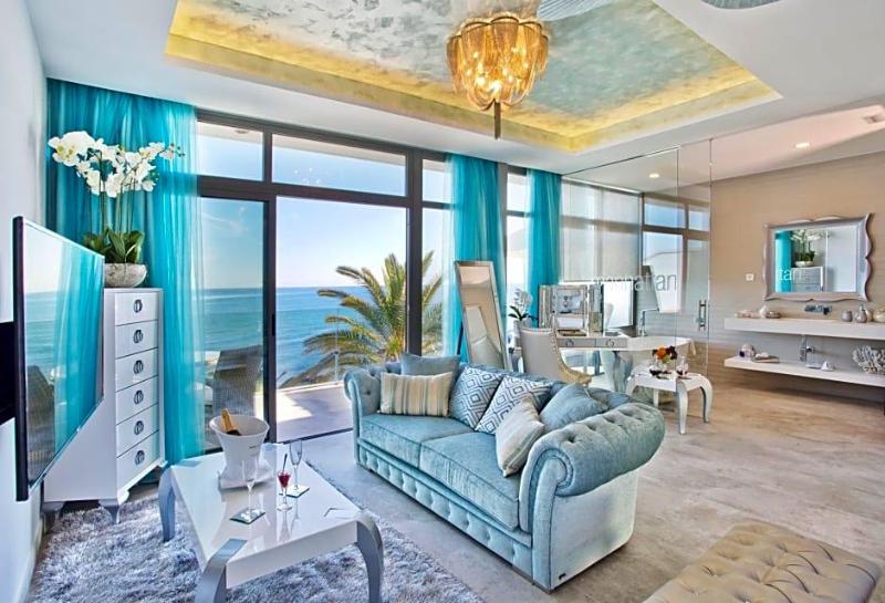 El Oceano Beach  image