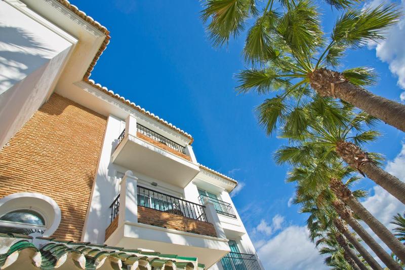 El Oceano Beach  image