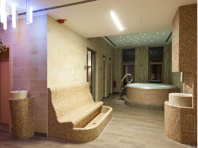 Hotel Golte image
