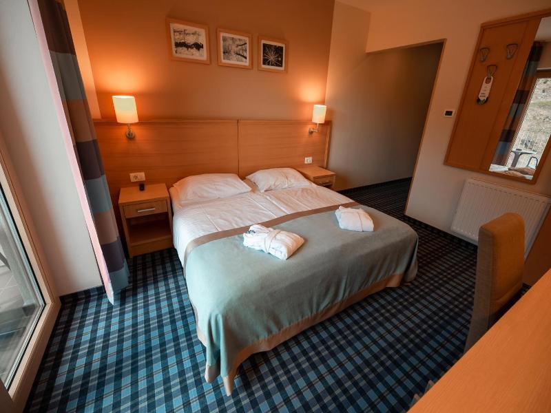 Hotel Golte image