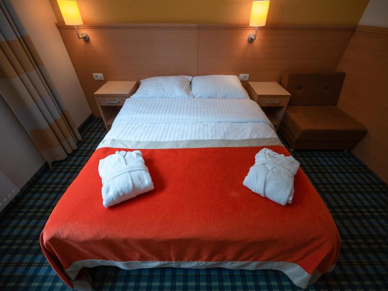 Hotel Golte image