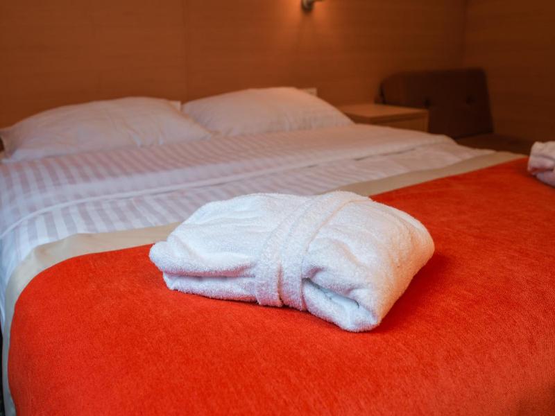 Hotel Golte image