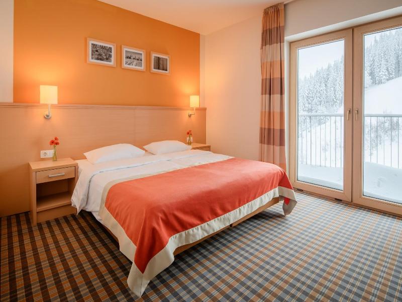 Hotel Golte image