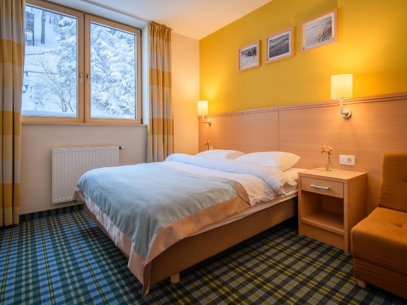 Hotel Golte image
