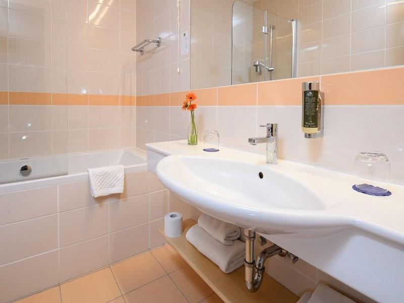 Hotel Golte image