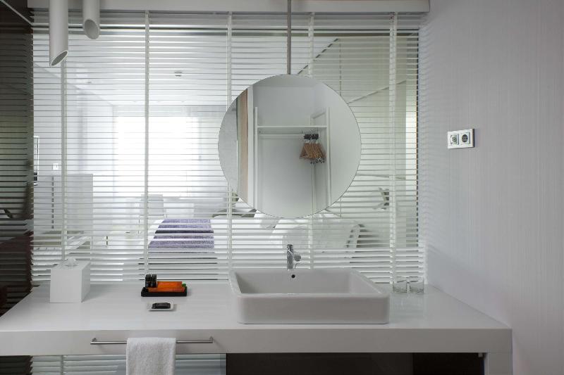 NH Collection Madrid Eurobuilding image