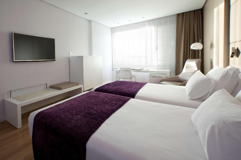 NH Collection Madrid Eurobuilding image
