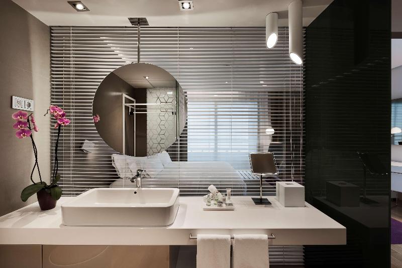 NH Collection Madrid Eurobuilding image