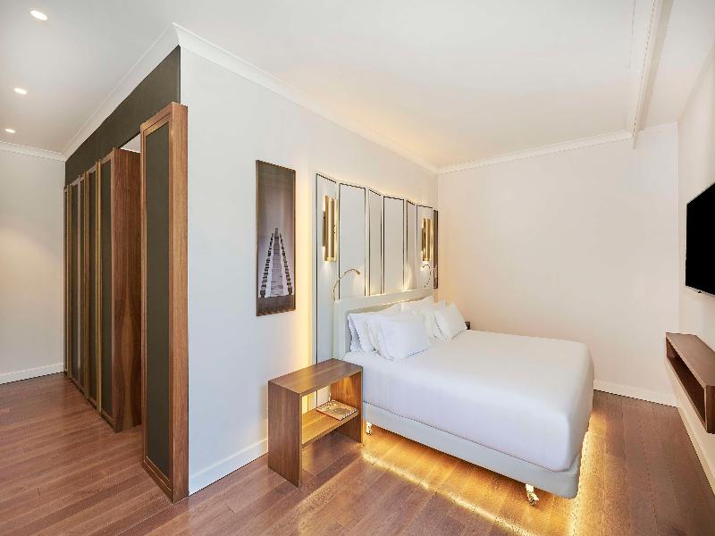 NH Collection Madrid Eurobuilding image