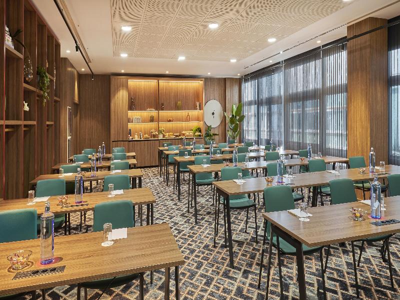 NH Collection Madrid Eurobuilding image