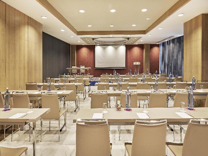 NH Collection Madrid Eurobuilding image