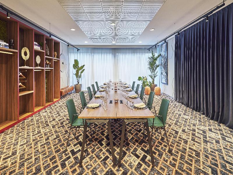 NH Collection Madrid Eurobuilding image