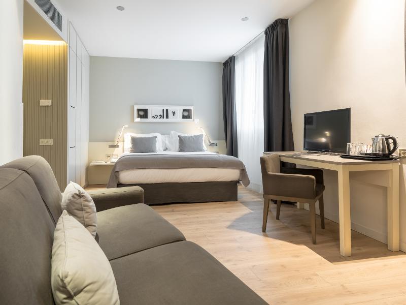 Sercotel Amister Art Hotel image
