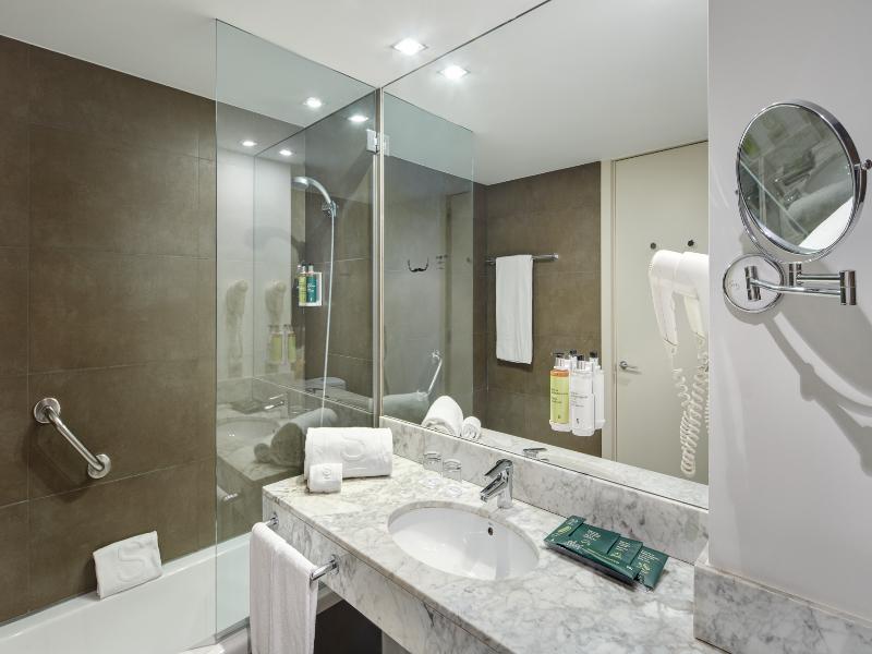 Sercotel Amister Art Hotel image