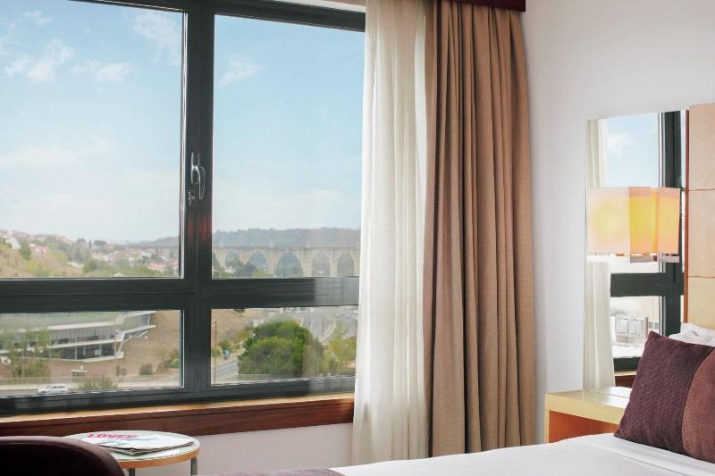 Hotel Açores Lisboa image
