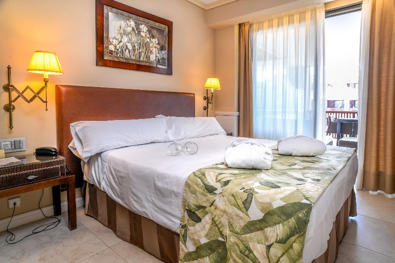 Gran Hotel Guadalpin Banus image