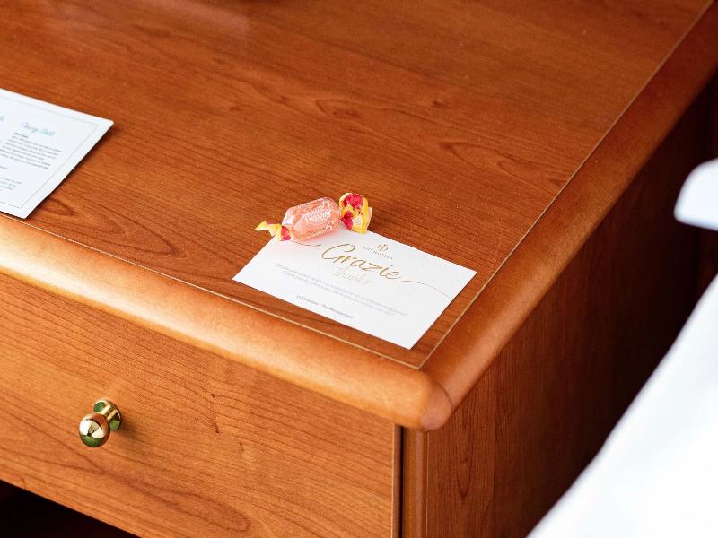 Phi Hotel Emilia image