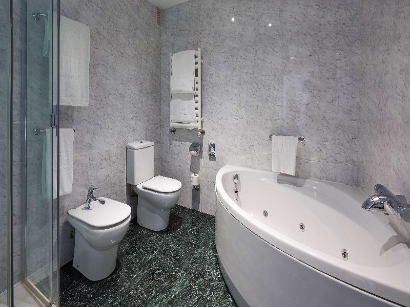 NH Collection Villa de Bilbao image
