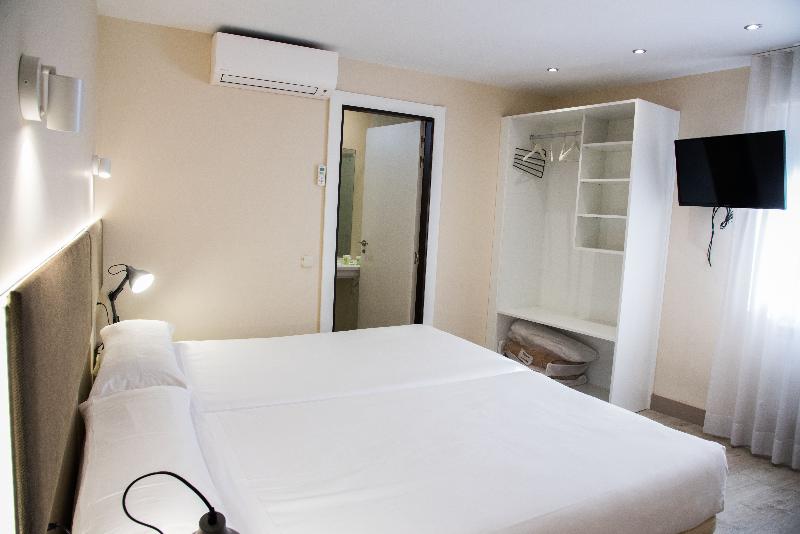 Hotel Delta Tudela image
