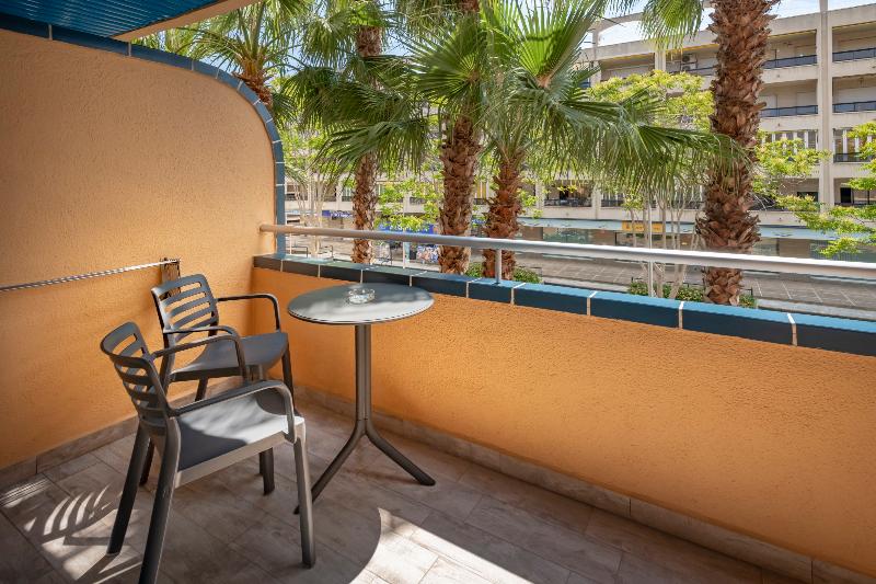 4R Playa Park image