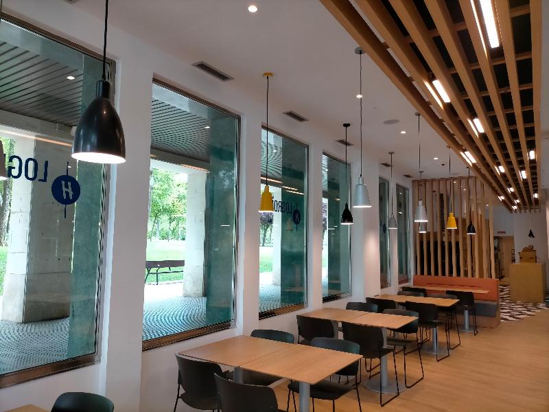 Holiday Inn Express Logrono Rioja image