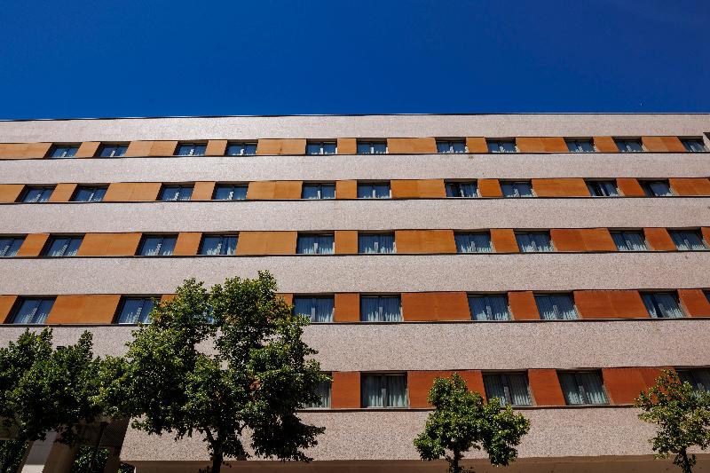 Holiday Inn Express Logrono Rioja image