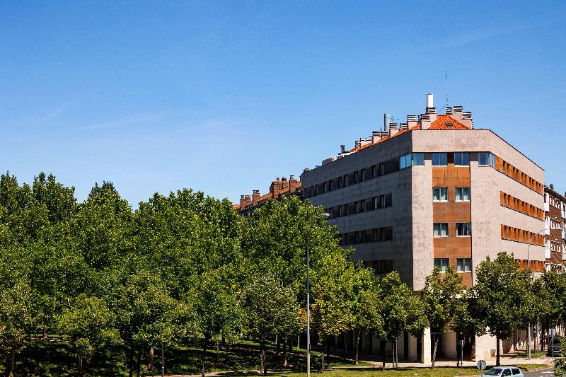 Holiday Inn Express Logrono Rioja image