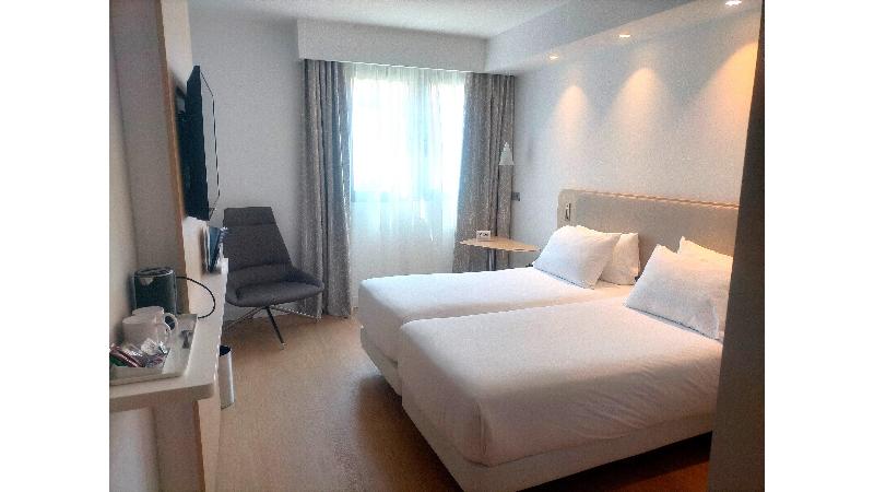 Holiday Inn Express Logrono Rioja image